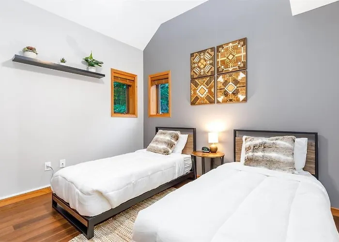 Hébergement de vacances Relaxing 2bedroom Townhome W/playroom & Great View